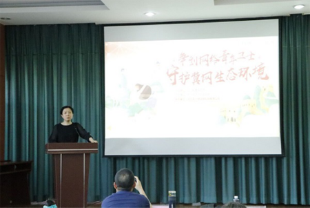 4d9214e4d8994cdf981708f3bdc8d1b8.png “争做网络青年卫士”主题宣讲活动启动仪式443.png