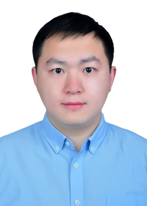 栗宏博白底证件照.png