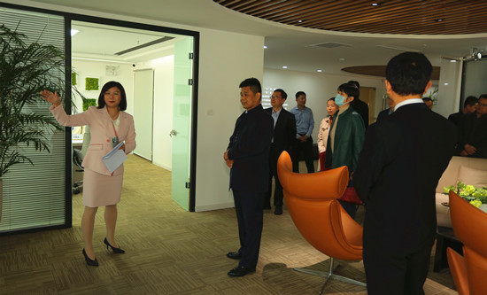 0a8852e97bd84975b6bca1e016313dc4.jpg 005_副本.jpg