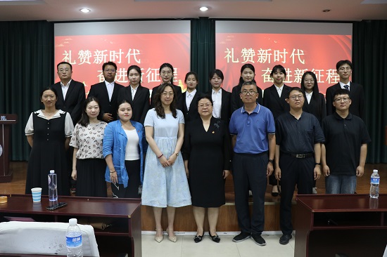 fae83f11169a41bf846d50e3945736e0.jpg 合影.JPG